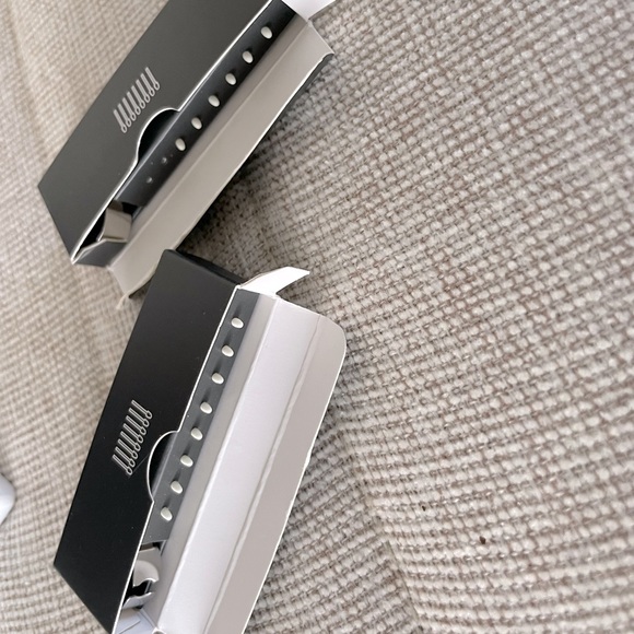 SOLD - Picture 4 of 5